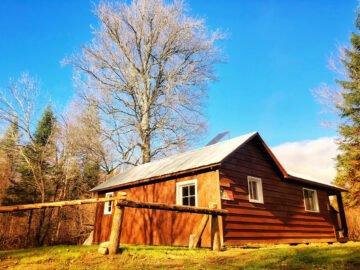 Camp Le Renard Cabin
